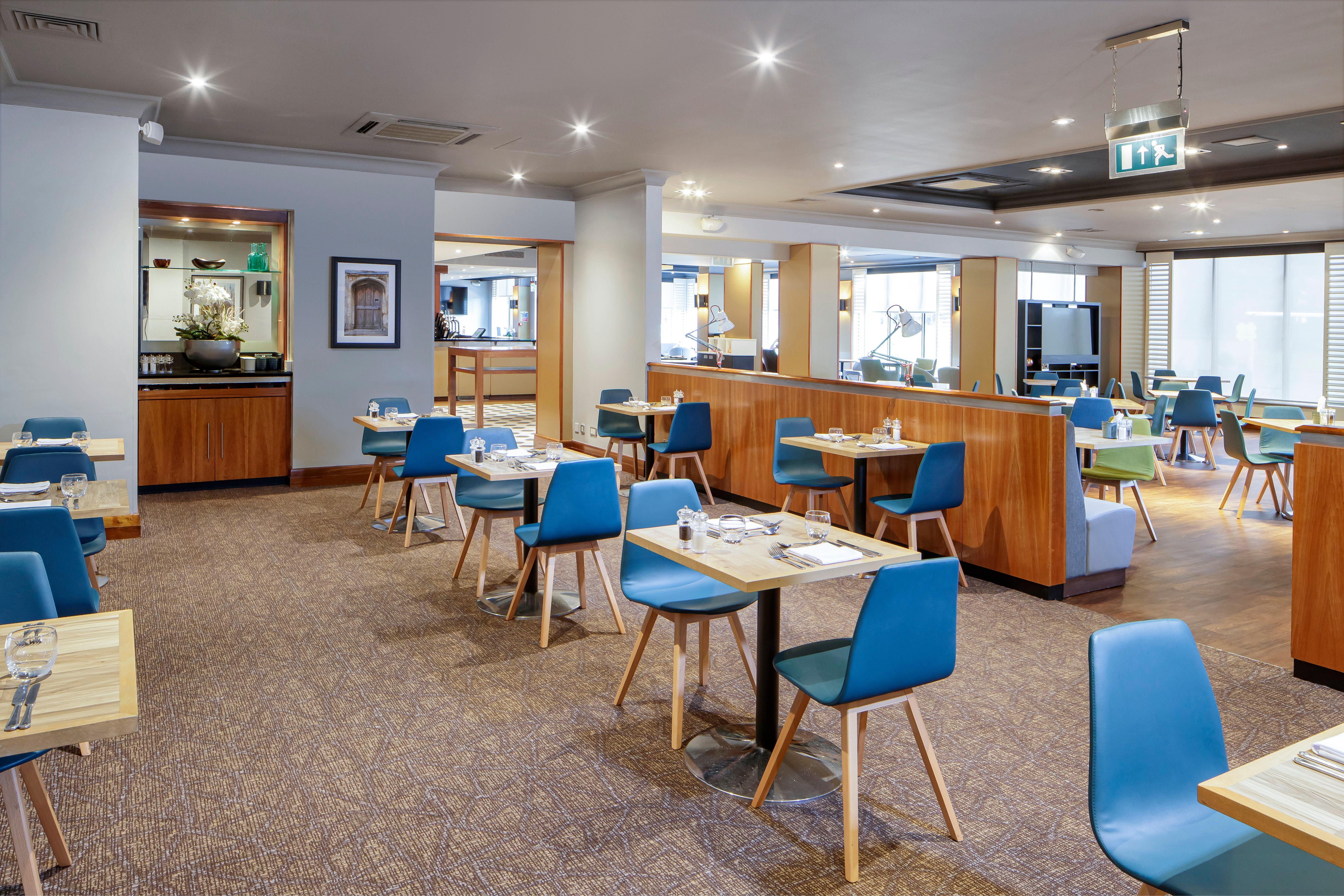 Holiday Inn Peterborough West By Ihg Esterno foto