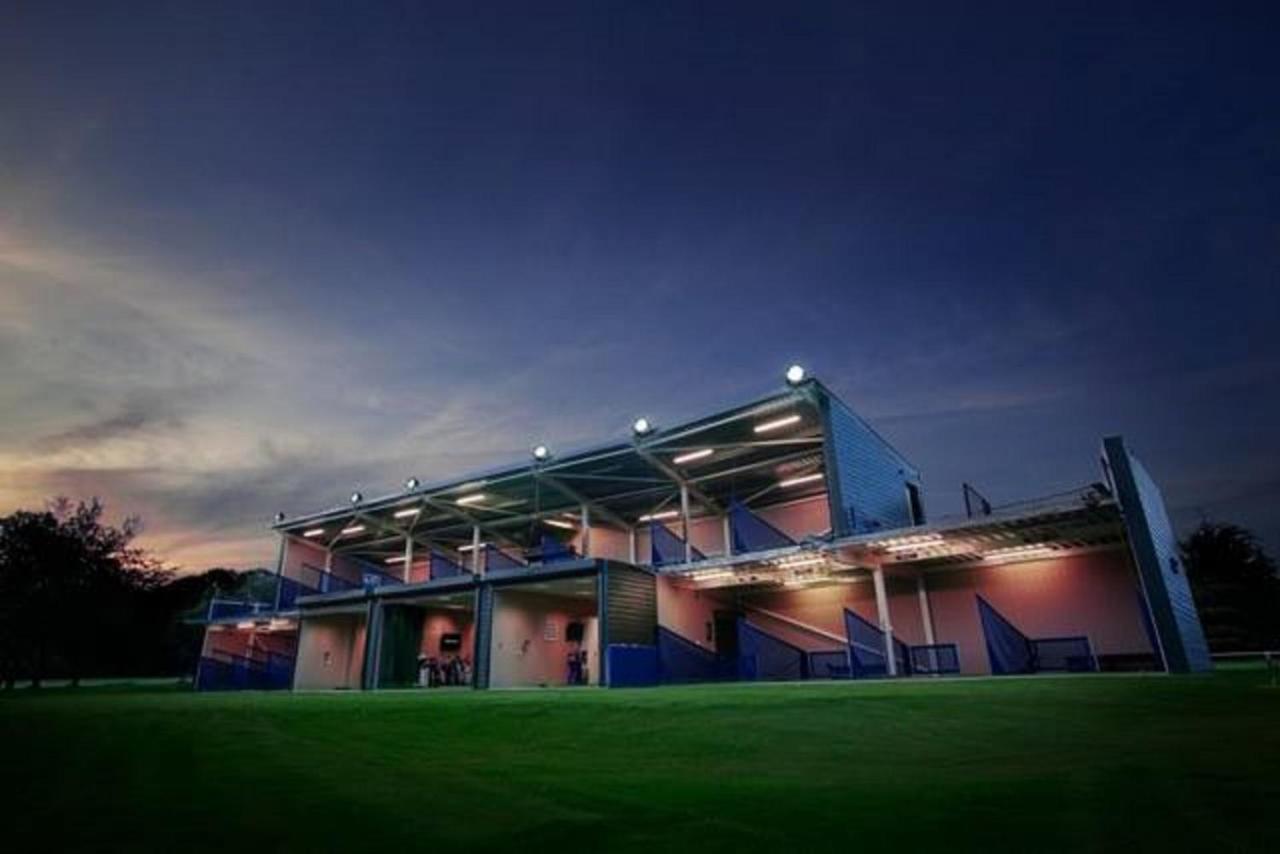 Holiday Inn Peterborough West By Ihg Esterno foto